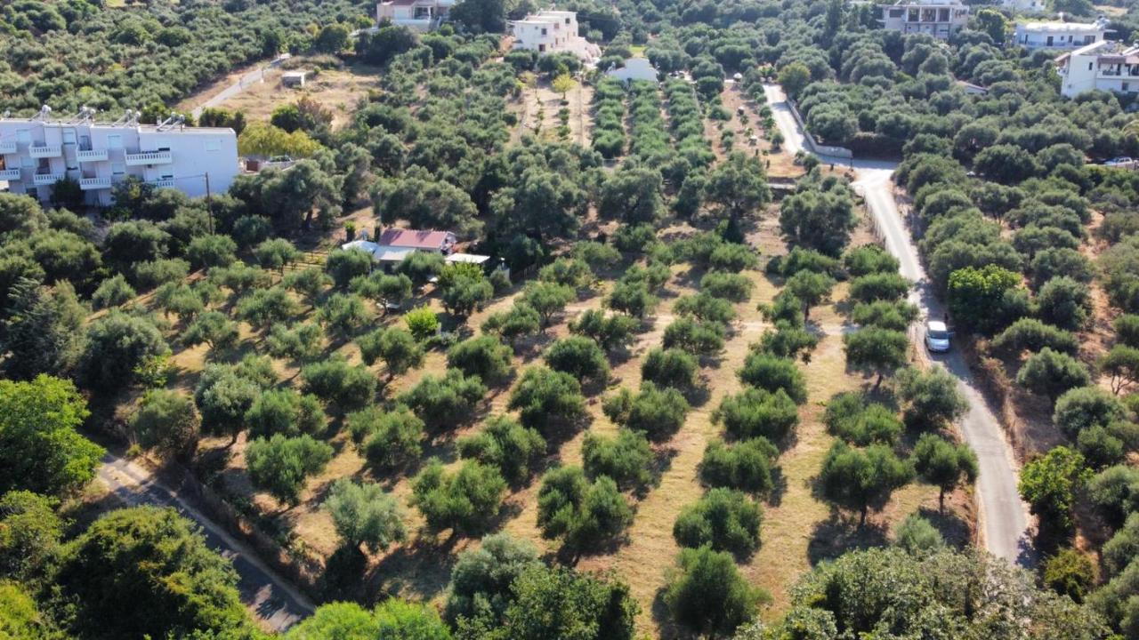 Olea Cottage Galatás Buitenkant foto